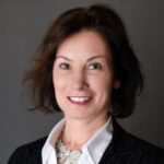 Traci Vaden Headshot